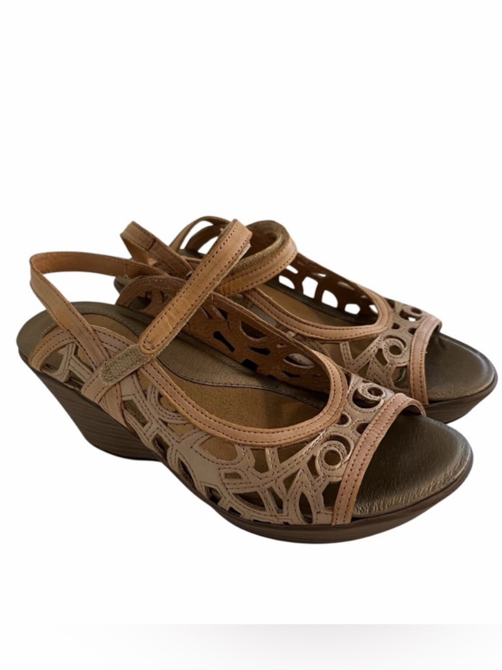 NAOT "Deluxe" Champagne Biscuit Combo Wedge Sandal 36 (5-5.5) NIB